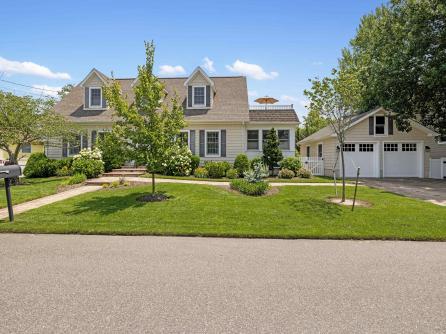 735 Maple, West Cape May, NJ, 08204 Main Picture