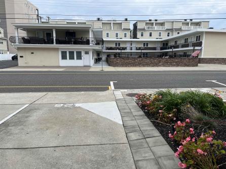 415 Atlanta Ave, Wildwood Crest, NJ, 08260 Main Picture