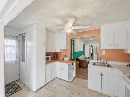 128 Roberts Ave, Wildwood, NJ, 08260 Aditional Picture