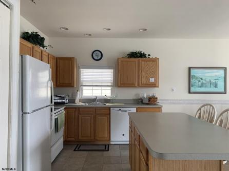 5560 West Ave, First, Ocean City, NJ, 08226 Aditional Picture