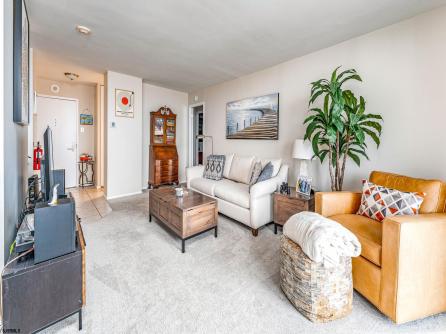 9600 Atlantic, 1413, Margate, NJ, 08402 Aditional Picture