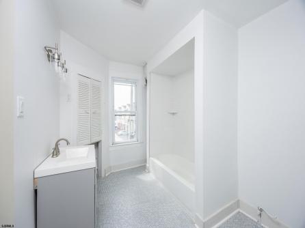 412 11th, 2, Ocean City, NJ, 08226 Aditional Picture