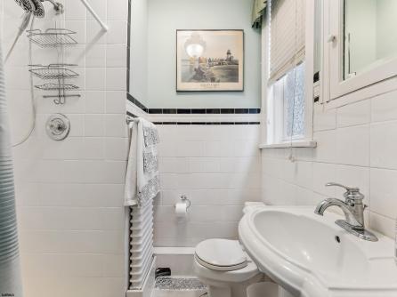 1 Bartram, 3, Atlantic City, NJ, 08401 Aditional Picture