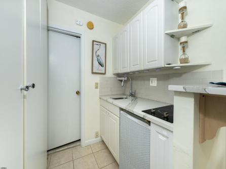 9010 Atlantic, 242, Margate, NJ, 08402 Aditional Picture