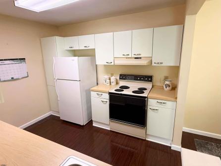 550 Central, G-14 Constitution Ct, Linwood, NJ, 08221 Aditional Picture
