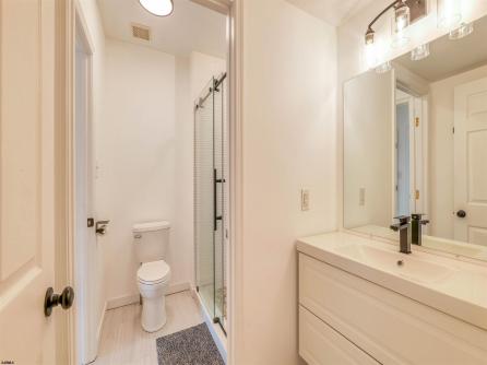 32 Chelsea, 32, Atlantic City, NJ, 08401 Aditional Picture