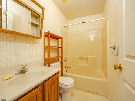 19 Clipper Ct, Atlantic City, NJ, 08401 Aditional Picture