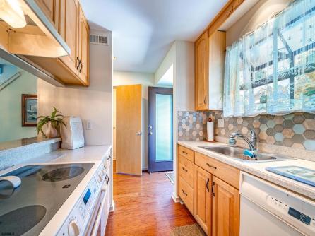 10 Spinnaker, 10, Ocean City, NJ, 08226 Aditional Picture