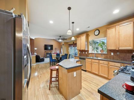 114 Brettwood Dr, Egg Harbor Township, NJ, 08234 Aditional Picture