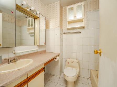 75 Oxford Vlg, B, Egg Harbor Township, NJ, 08234 Aditional Picture
