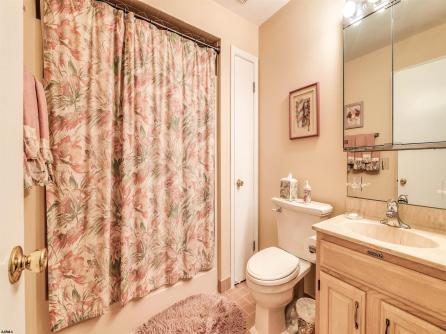 16 Monroe, A8, Margate, NJ, 08402 Aditional Picture