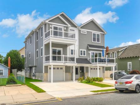 135B Crocus, west side \