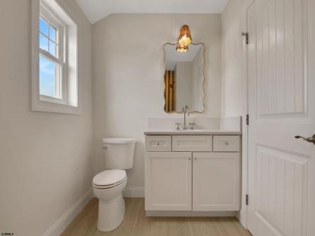135B Crocus, west side \