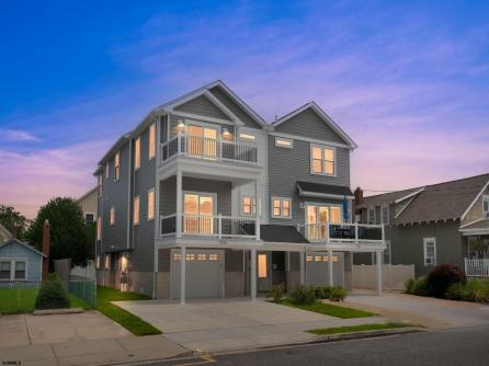 135B Crocus, west side \