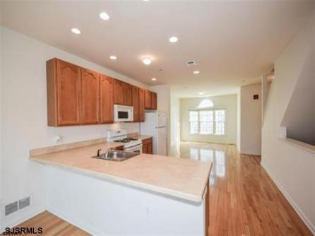 36 Chelsea, 36, Atlantic City, NJ, 08401 Aditional Picture