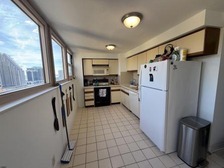 2834 Atlantic, PH4, Chelsea, NJ, 08401 Aditional Picture