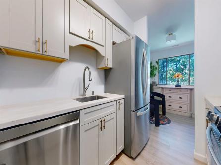8 Country Spruce, 8, Egg Harbor Township, NJ, 08234 Aditional Picture