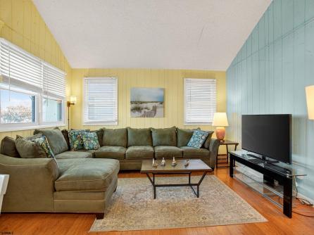 5647 Asbury Ave, 2nd Floor, Ocean City, NJ, 08226 Aditional Picture
