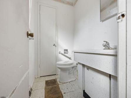 6 Colgate Rd, Somers Point, NJ, 08244 Aditional Picture