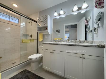 225 W Inlet Rd