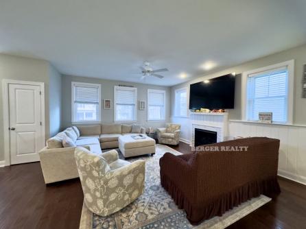 225 W Inlet Rd