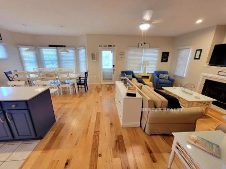 1717 Asbury Ave