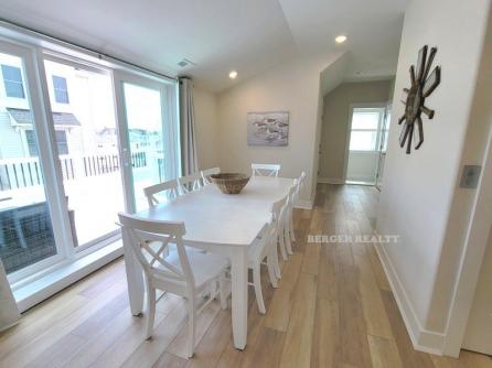 707 8th Street