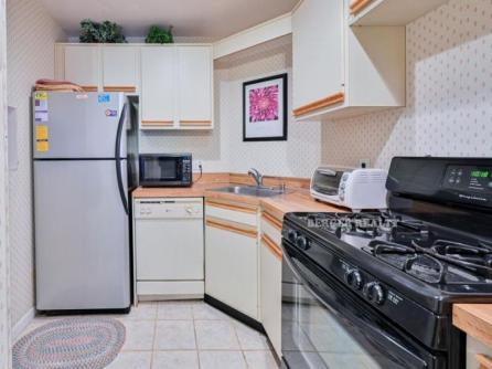 800 9th Street