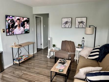 1027 Ocean Ave