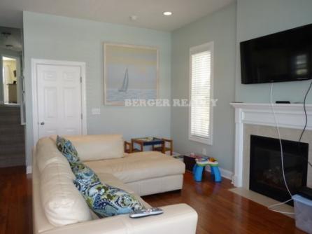 2513 Asbury Ave.