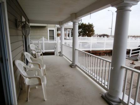 1644 Boardwalk