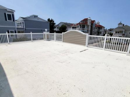 1648 Boardwalk