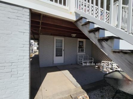 1110 Ocean Ave