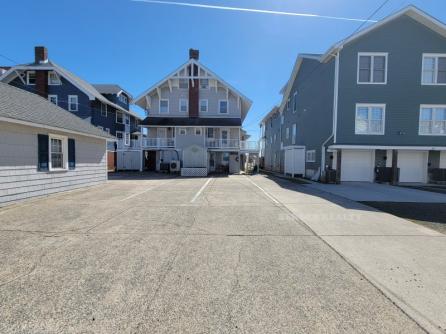 1110 Ocean Ave