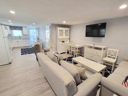 1110 Ocean Ave
