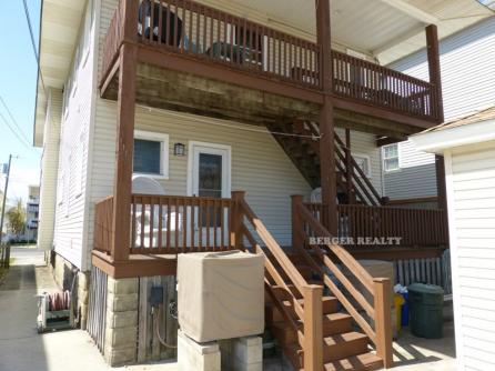 1119 Wesley Ave.