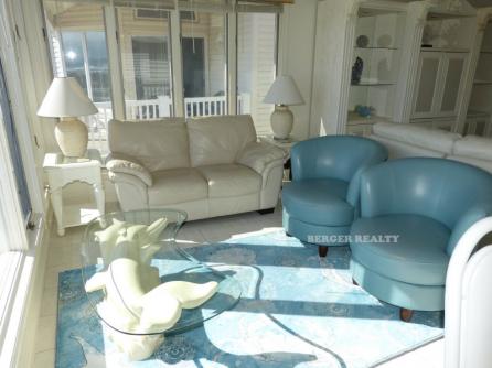 1746 Boardwalk