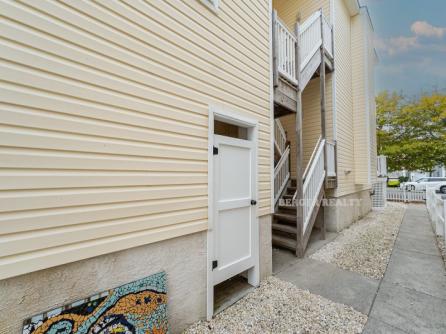 1131 Central Avenue