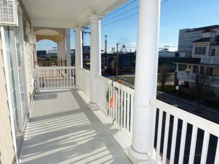 631 10th Street