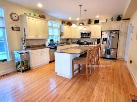 9 Spruce Road