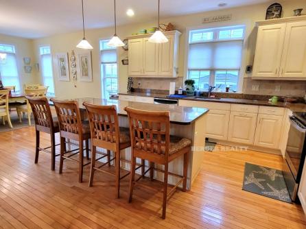 9 Spruce Road