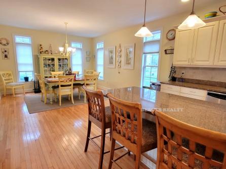 9 Spruce Road