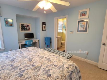 9 Spruce Road