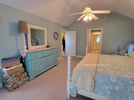 9 Spruce Road