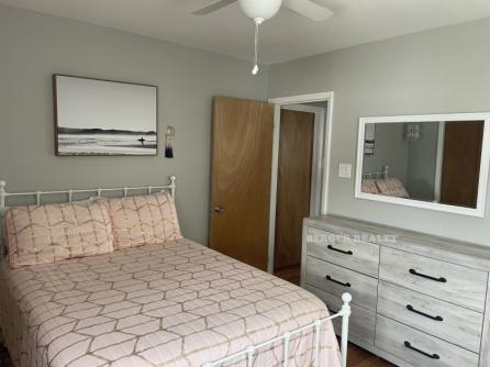 114 Asbury Ave
