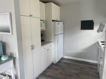 114 Asbury Ave