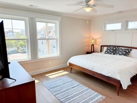 921 Asbury Ave