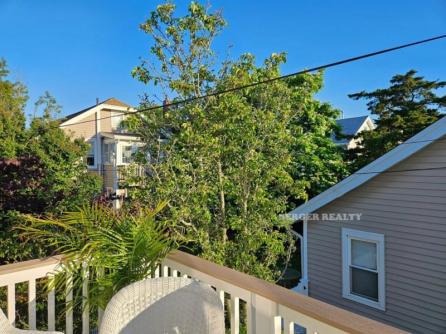 122 Ocean Ave