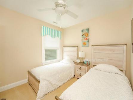 1209 Asbury Ave