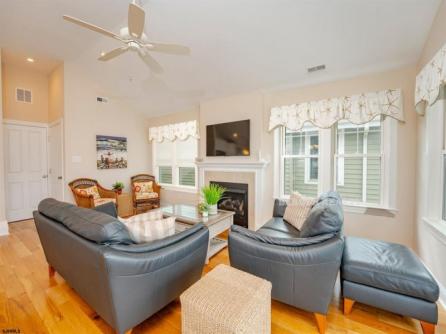1209 Asbury Ave